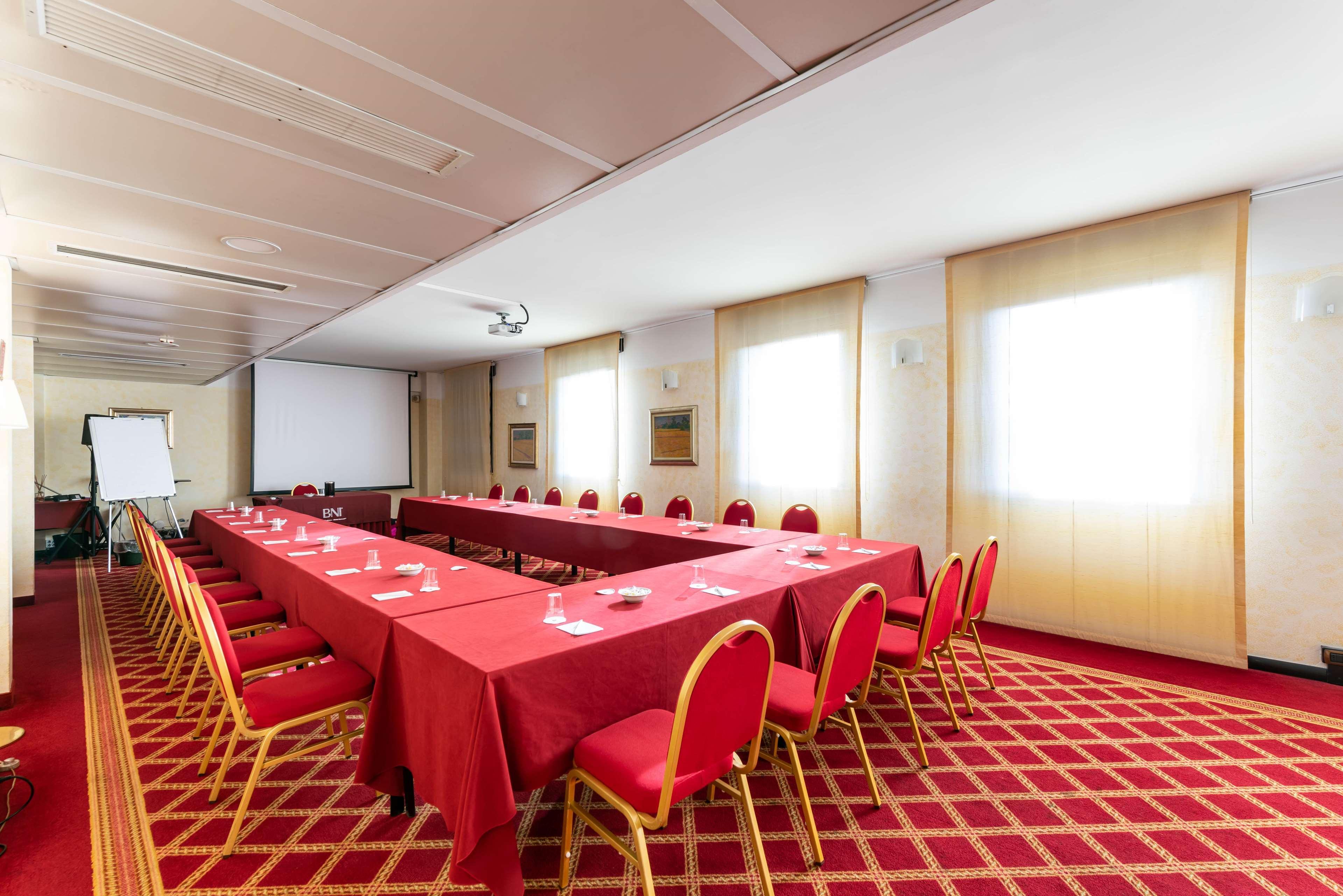 Hotel Mirage Sure Hotel Collection By Best Western Милано Екстериор снимка