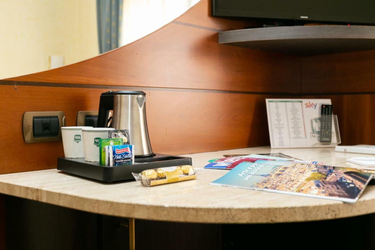 Hotel Mirage Sure Hotel Collection By Best Western Милано Екстериор снимка